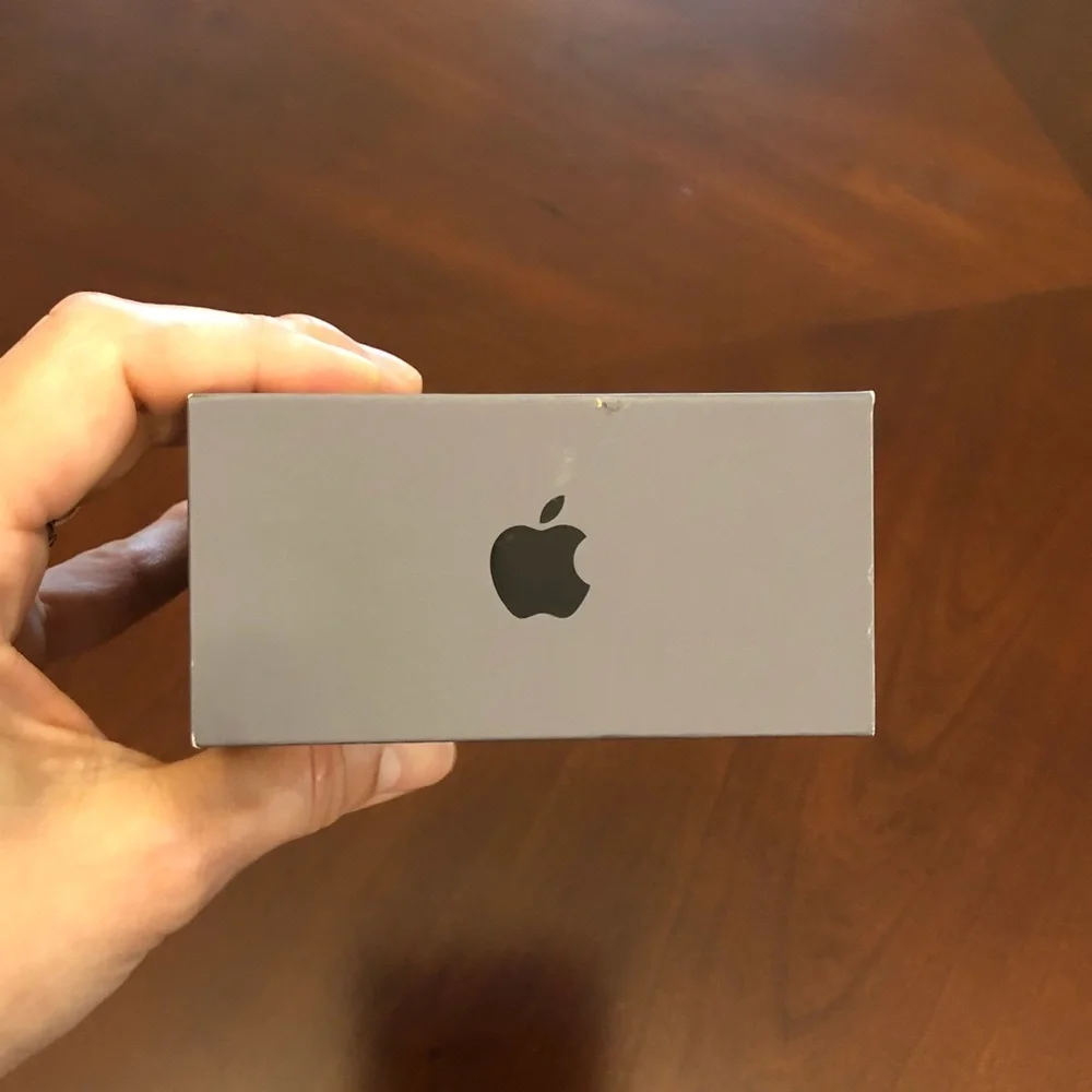 Original‎ Empty Apple iPhone 8 256GB Gray/ Black Box (No contain the cell phone)